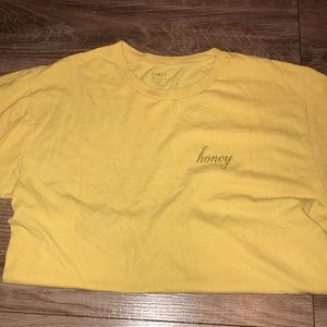 Brandy Melville t shirt